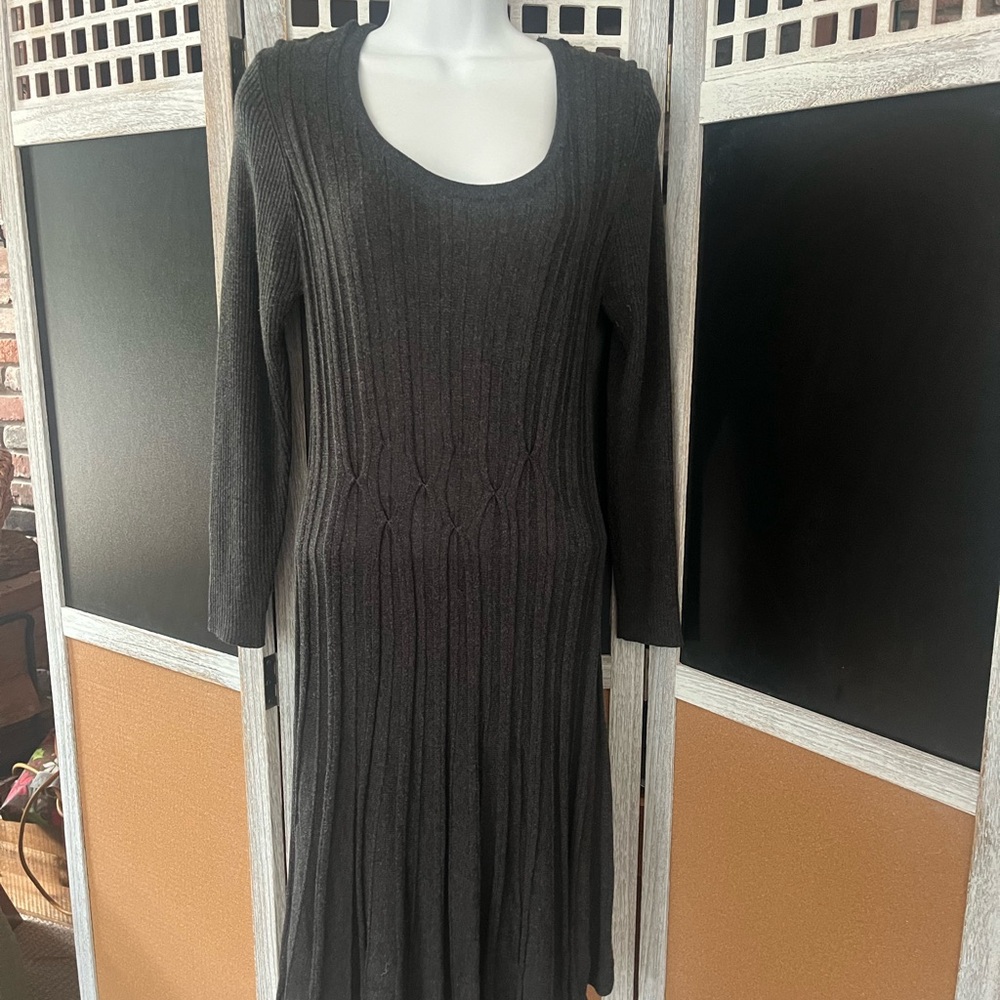 Dressbarn Charcoal Black Ribbed 3/4 Sleeve Sweater Dress